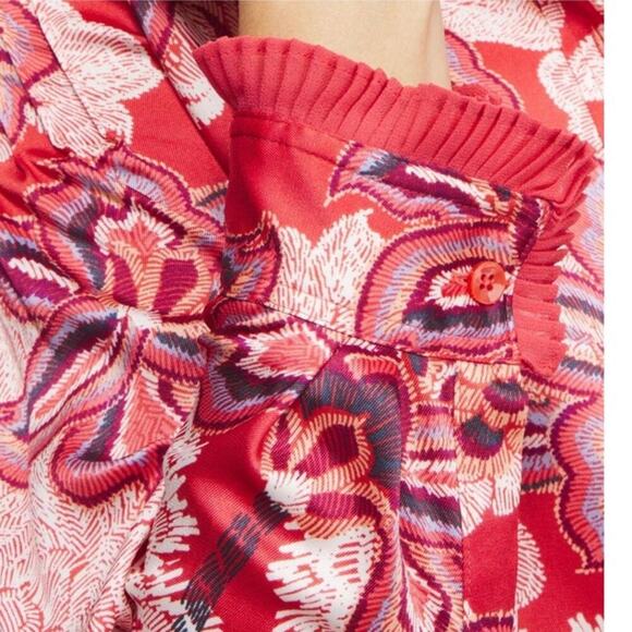 Chico's NWT Pleated Pintuck Blouse Modern Dash Floral in Ginger Rose Size 18 - Picture 2 of 12